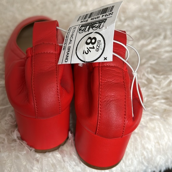 Everlane Italian Leather The Day Heel Red - Picture 13 of 14